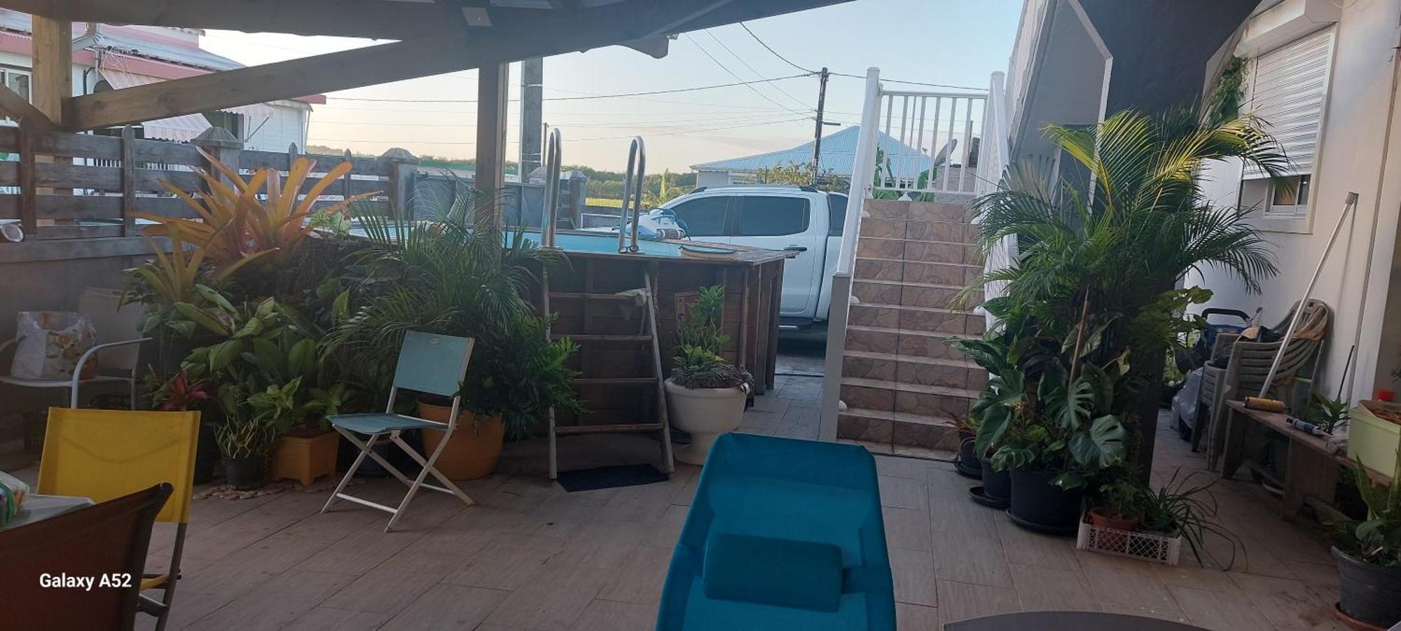Haut De Villa Agreable Et Paisible Climatise, Wifi Anse-Bertrand Exteriér fotografie